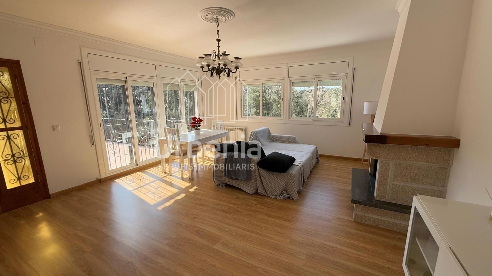 Sala de estar de Casa o chalet en venta en Tordera con Calefacción y Amueblado