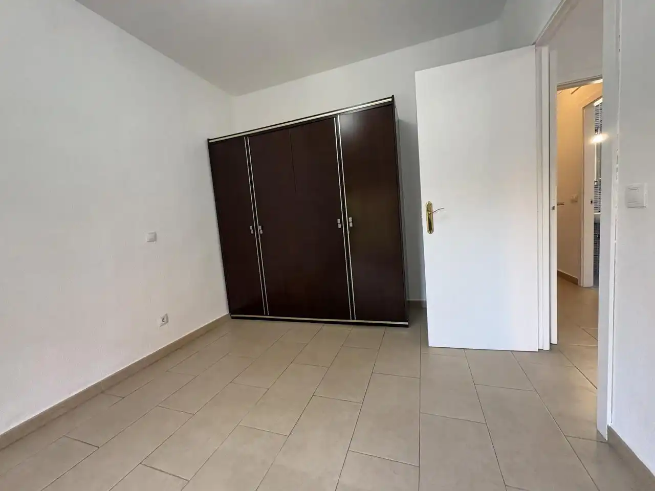 Habitación de Piso de alquiler en Madrid con Aire acondicionado y Balcón