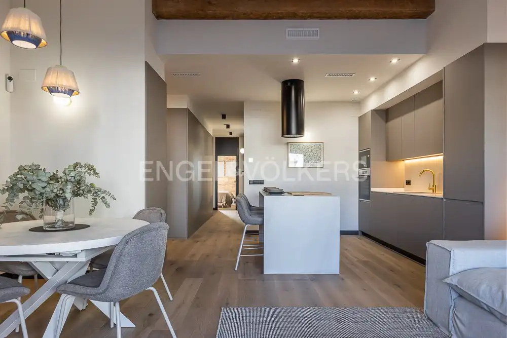 Kitchen of Flat for rent in Valencia  with Air Conditioner, Heating and Terrace