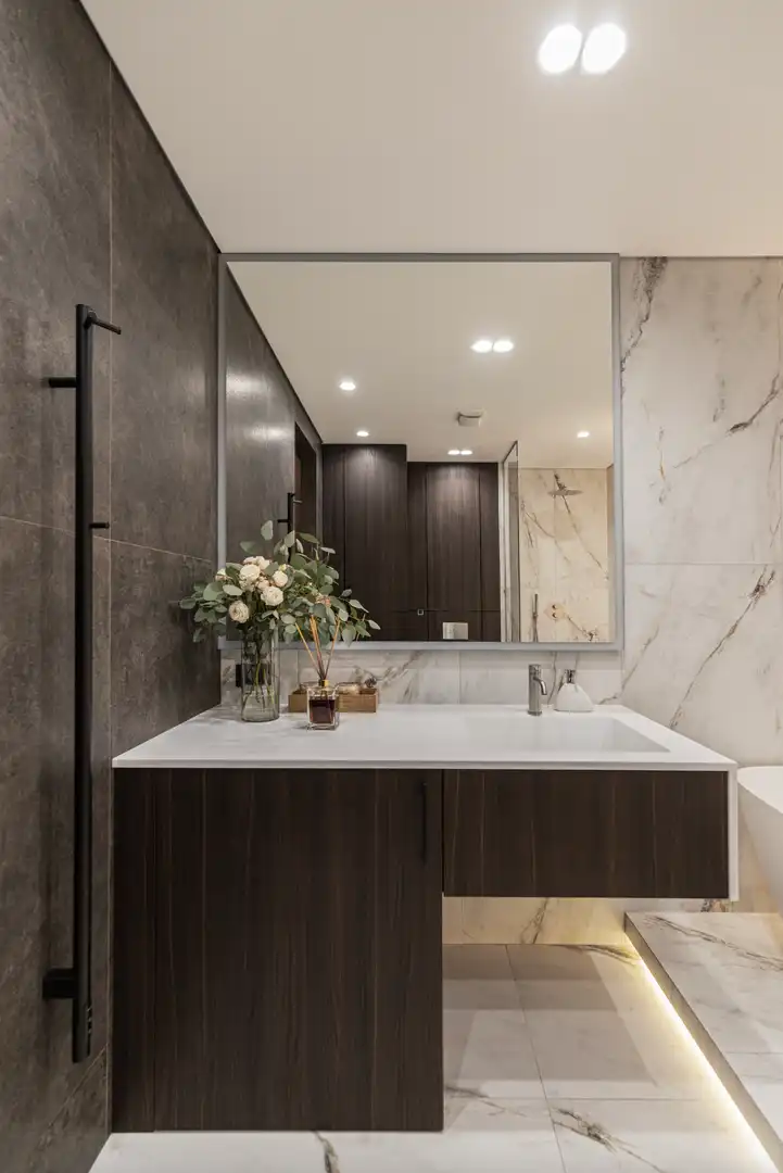 Bathroom of Flat for sale in Madrid  with Air Conditioner, Heating and Furnished