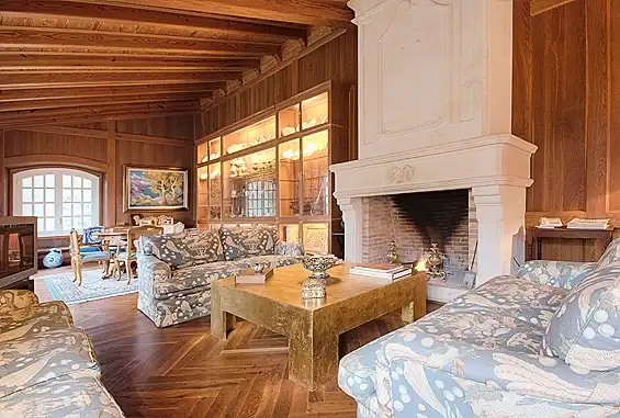 Sala de estar de Finca rústica en venta en Escorca con Jardín privado, Terraza y Piscina