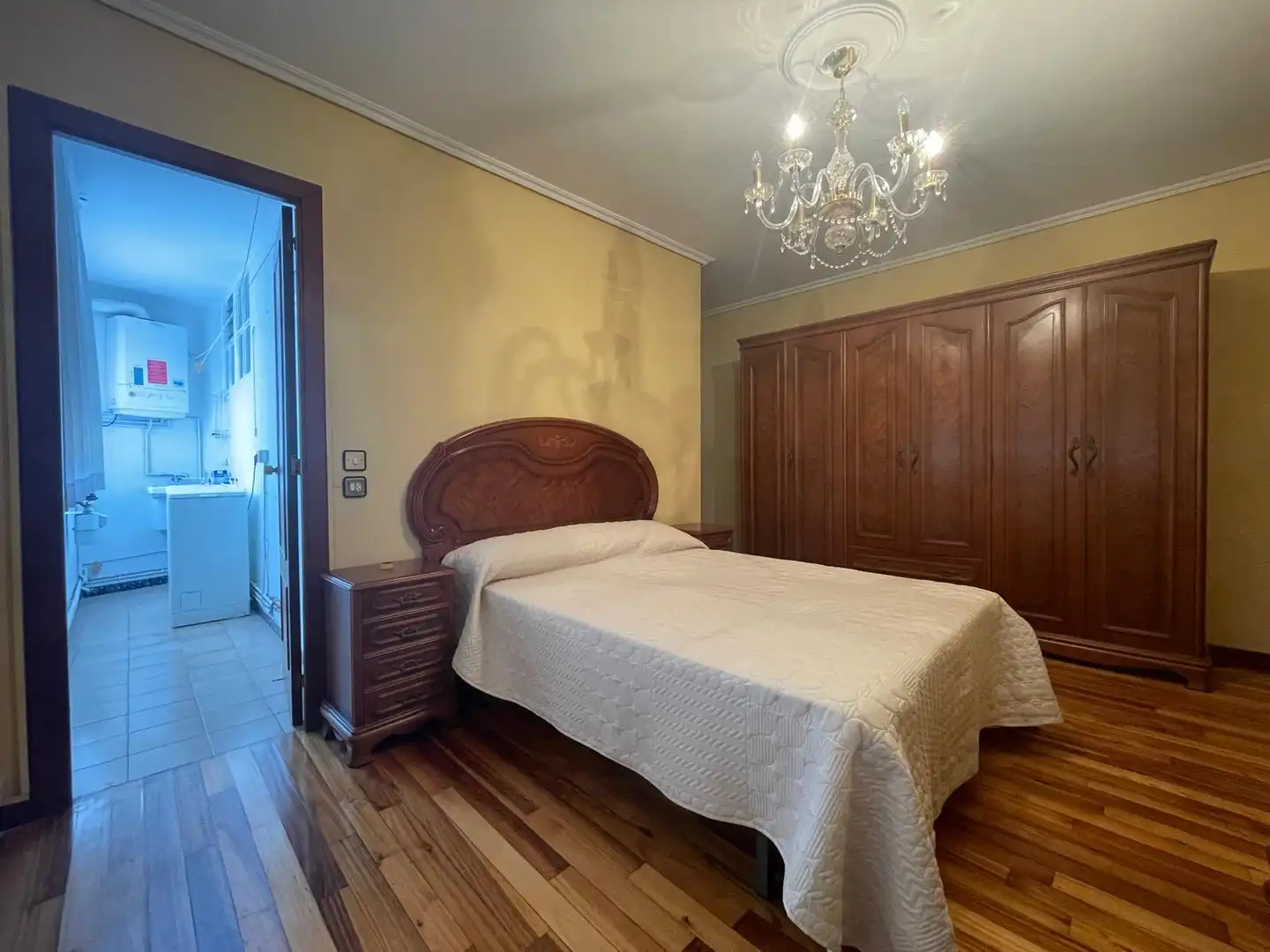 Dormitori de Pis en venda en Ferrol amb Calefacció, Parquet i Terrassa