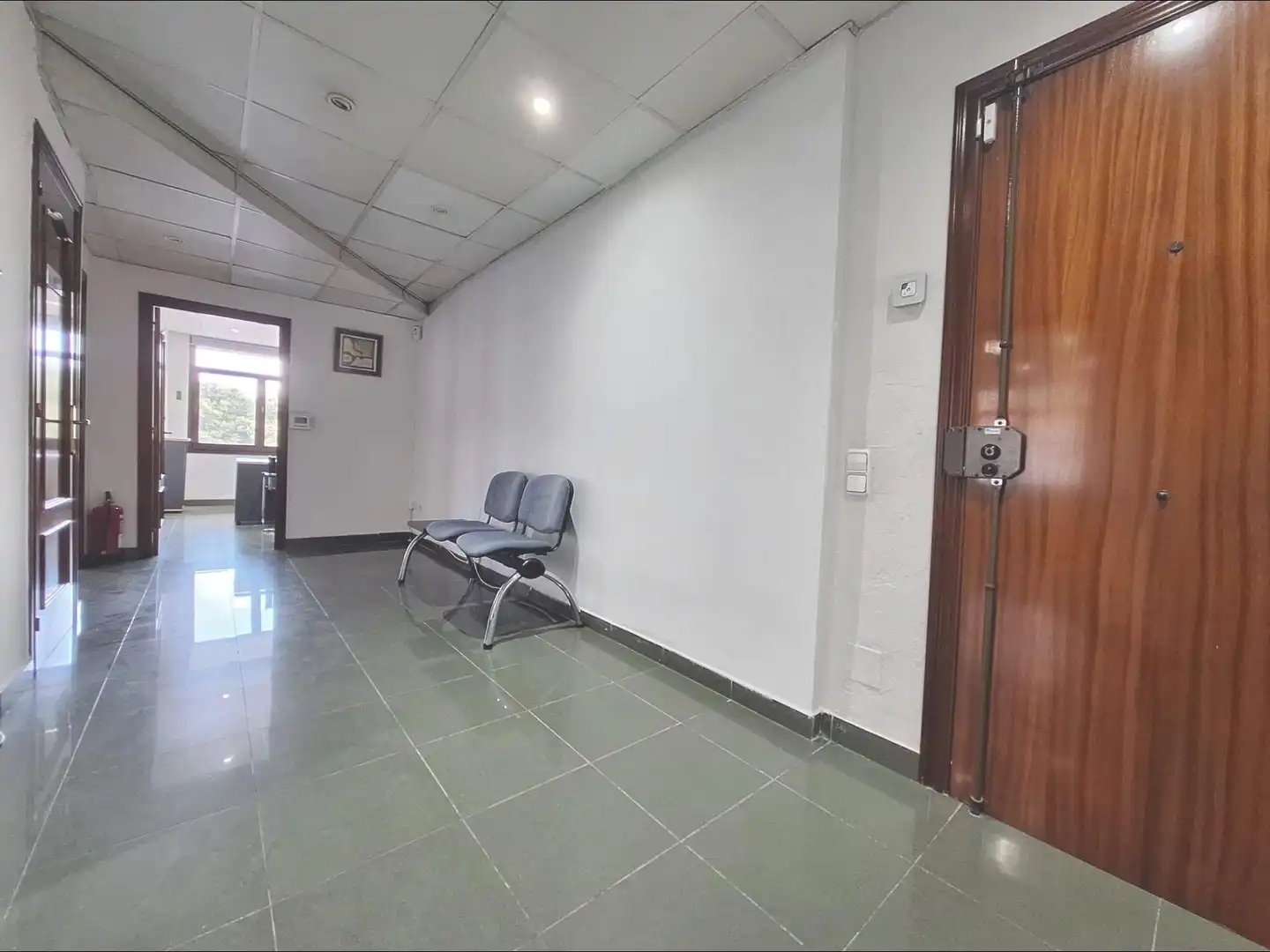 Office for rent in Barberà del Vallès  with Air Conditioner, Heating and Storage room
