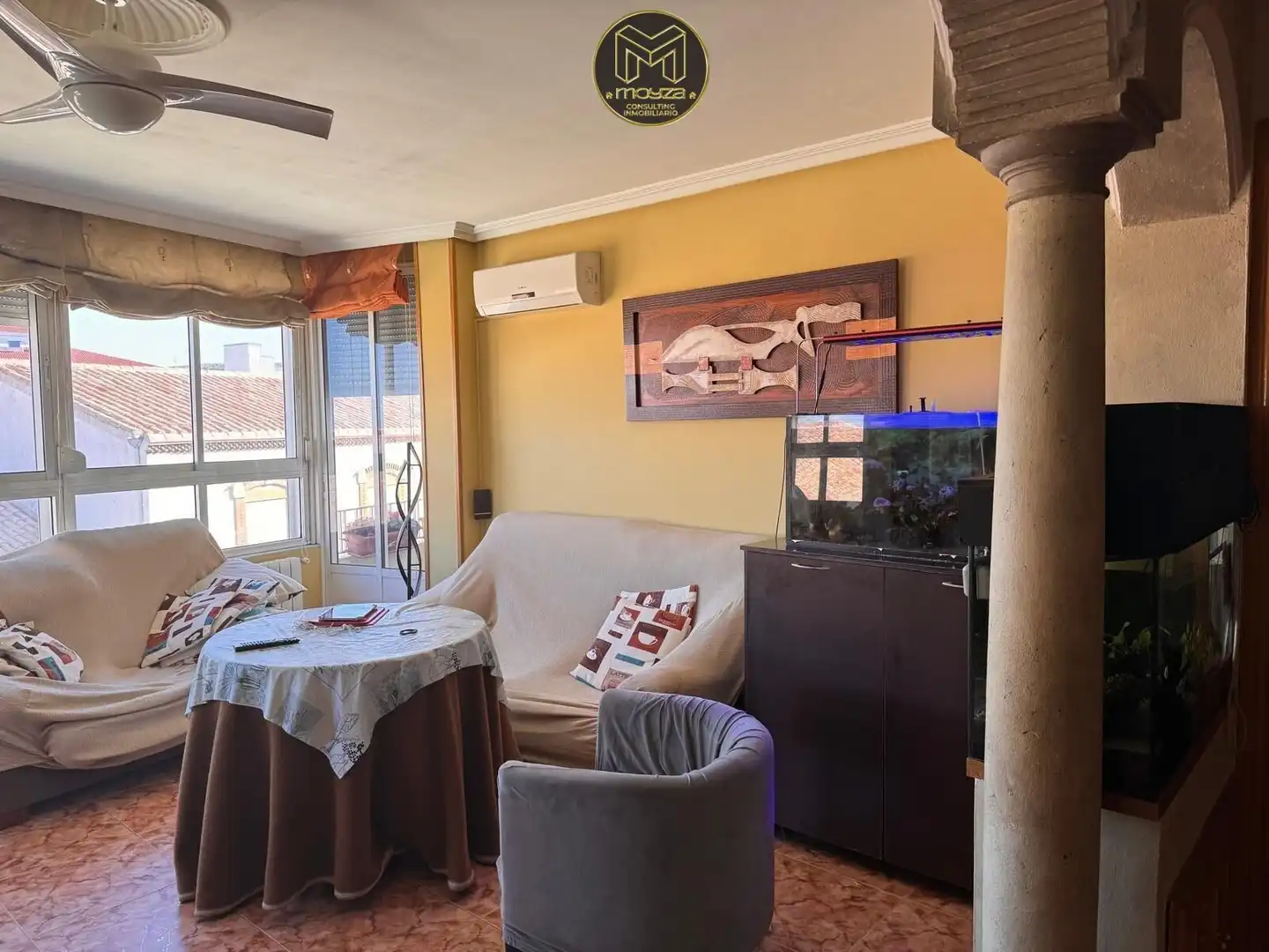 Piso con terraza en venta en Martos, imagen 2