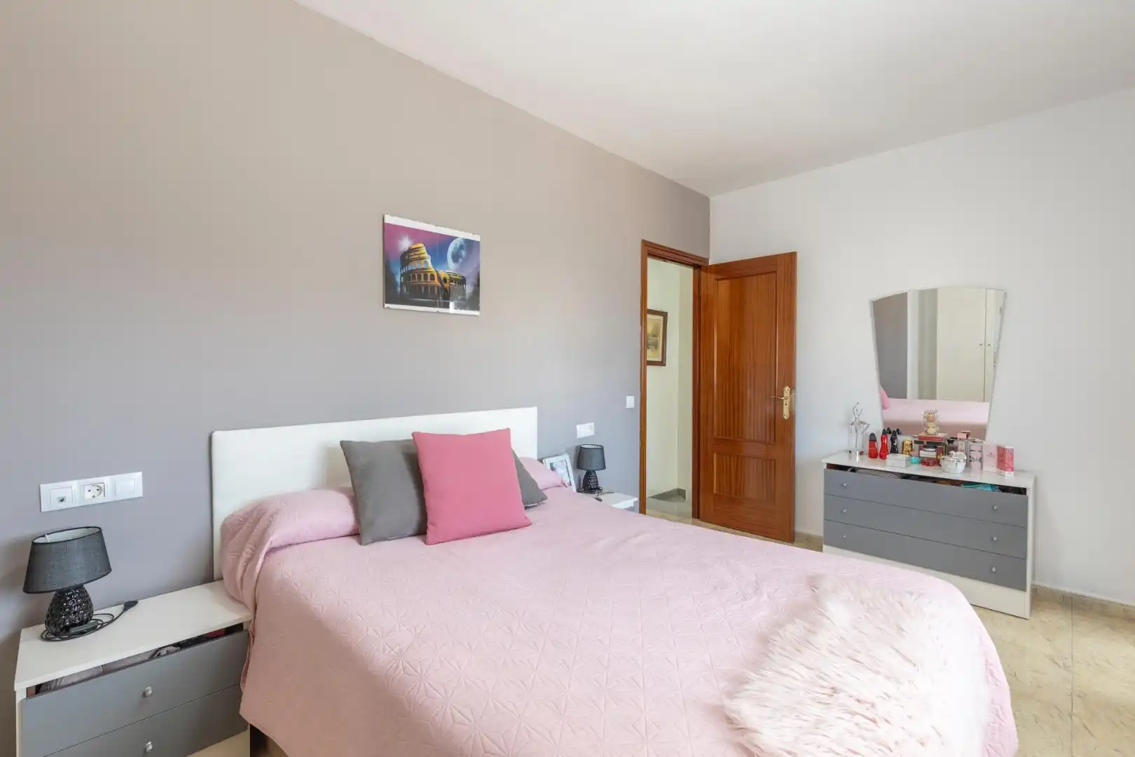 Schlafzimmer von Einfamilien-Reihenhaus zum Verkauf in Chauchina mit Abstellraum und Balkon