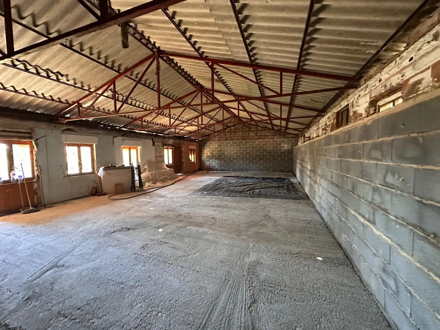 Finca rústica en venta en Valverde de la Virgen con Piscina