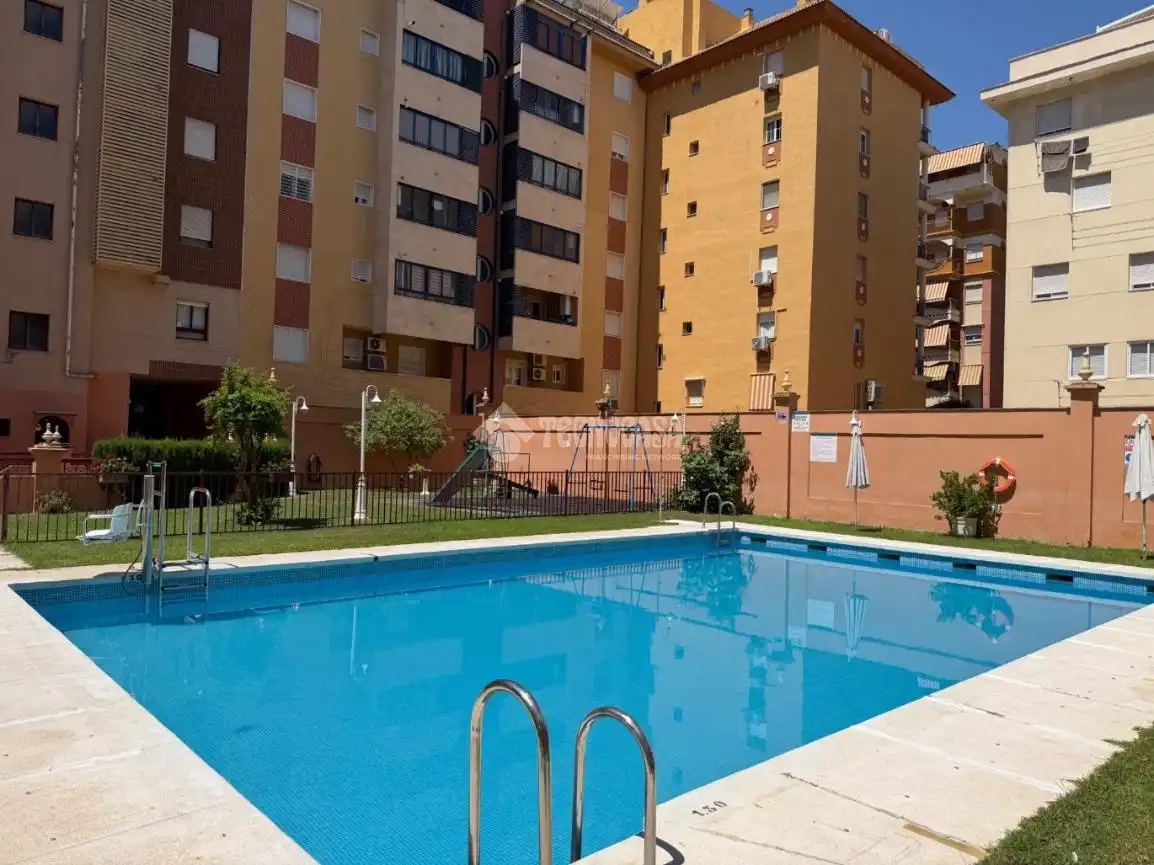 Schwimmbecken von Wohnung zum Verkauf in Jaén mit Terrasse
