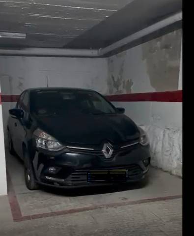 Garaje en Alquiler en Carrer de Llobateras, 22 en Centre