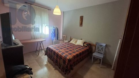 Foto 5 de Casa adosada en venda a Calle Junto a Correos, Polideportivo, Alhendín