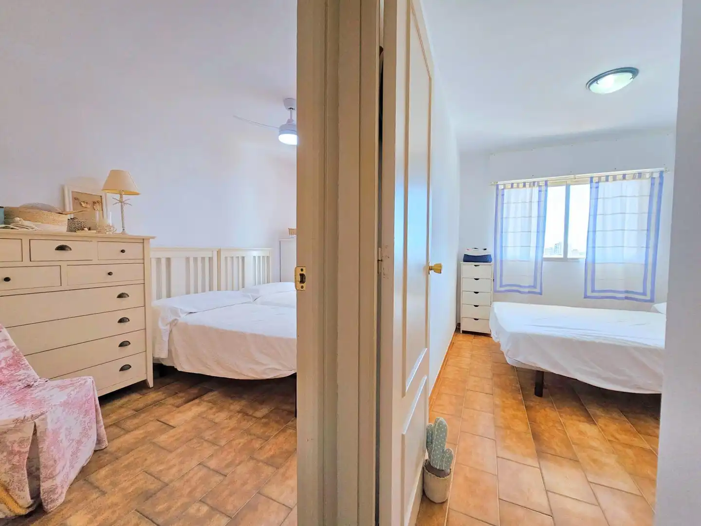 Habitación de Piso en venta en La Manga del Mar Menor con Terraza y Piscina comunitaria