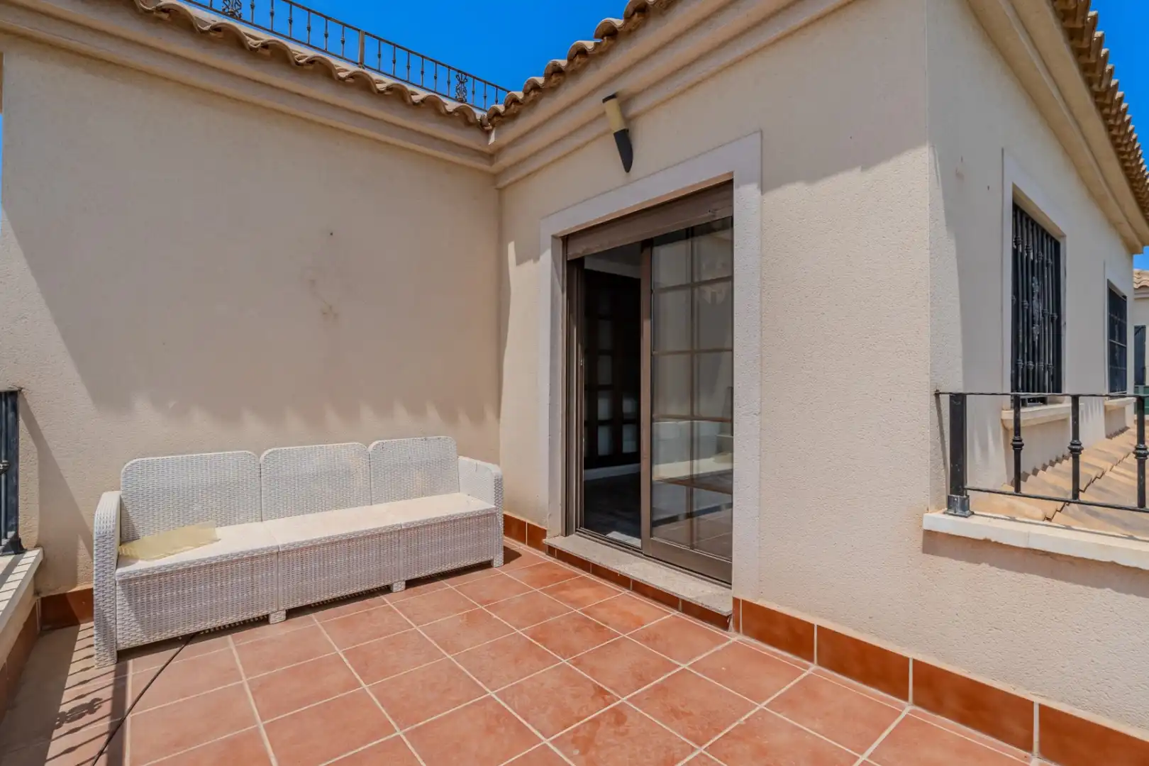 Terrassa de Casa o xalet en venda en Torrevieja amb Jardí privat, Terrassa i Piscina