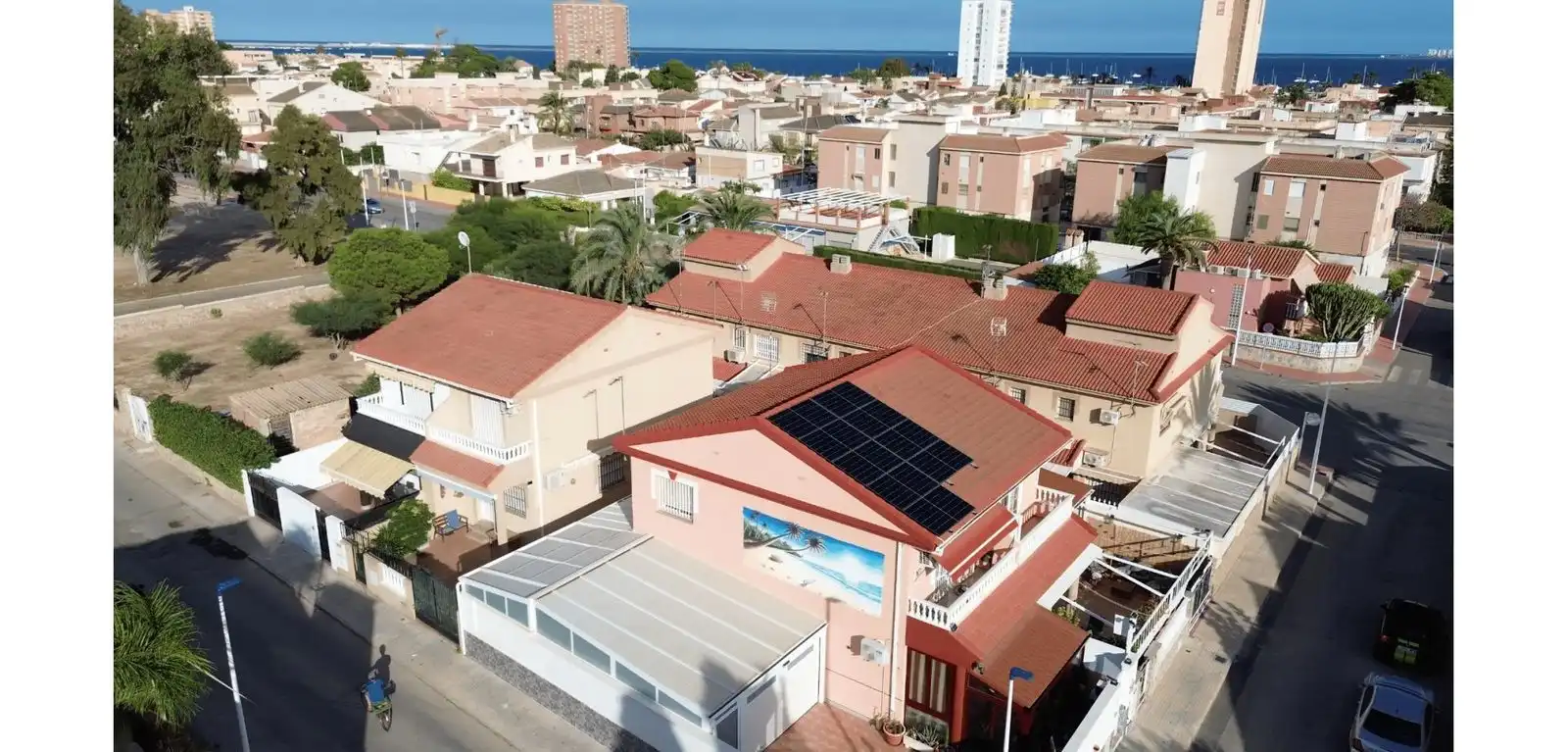 Casa a schiera con giardino in vendita a San Cayetano