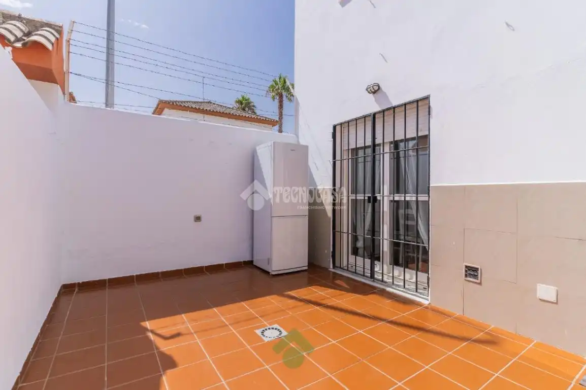 Terrassa de Casa adosada en venda en Puerto Real amb Balcó