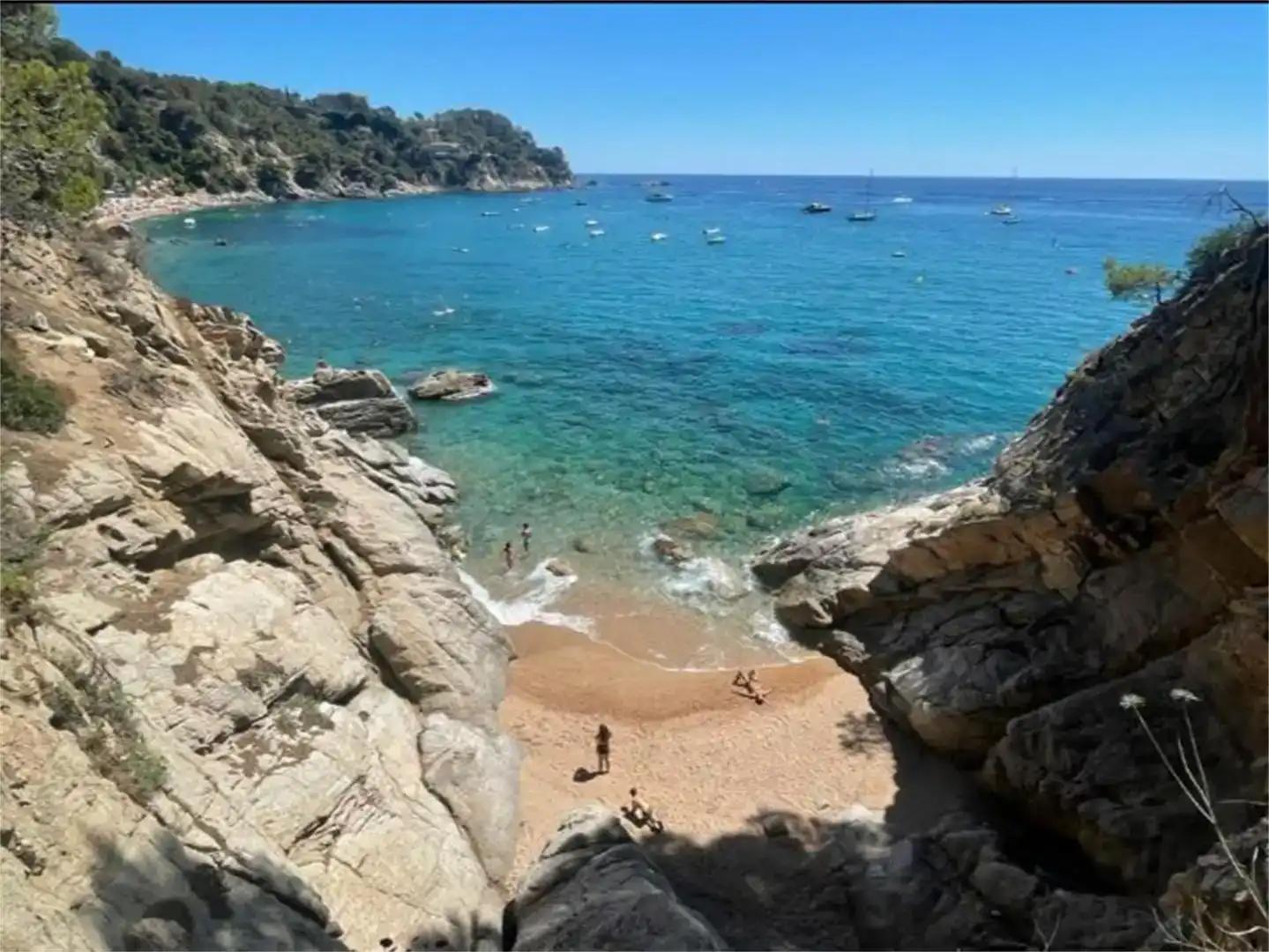 Vista exterior de Apartament en venda en Tossa de Mar amb Piscina i Balcó