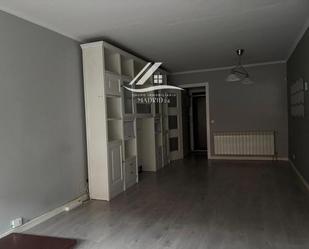 Living room of Flat for sale in  Madrid Capital  with Storage room