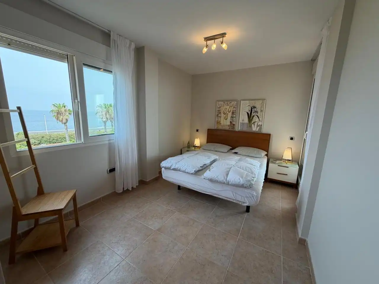Habitación de Apartamento en venta en La Manga del Mar Menor con Aire acondicionado, Calefacción y Jardín privado