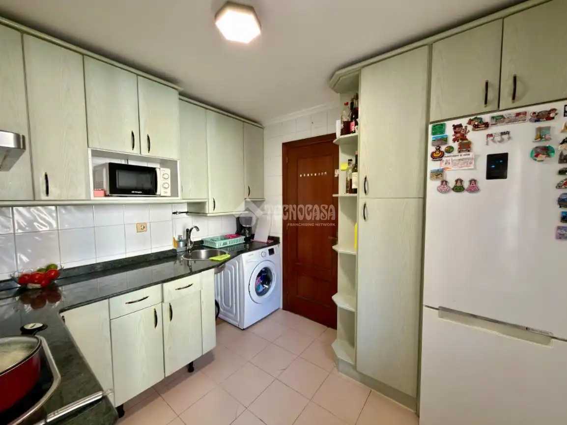 Cocina de Piso en venta en Camargo