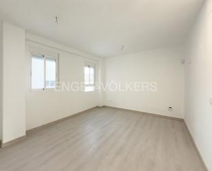 Apartment to rent in  Valencia Capital  with Air Conditioner, Heating and Pets allowed