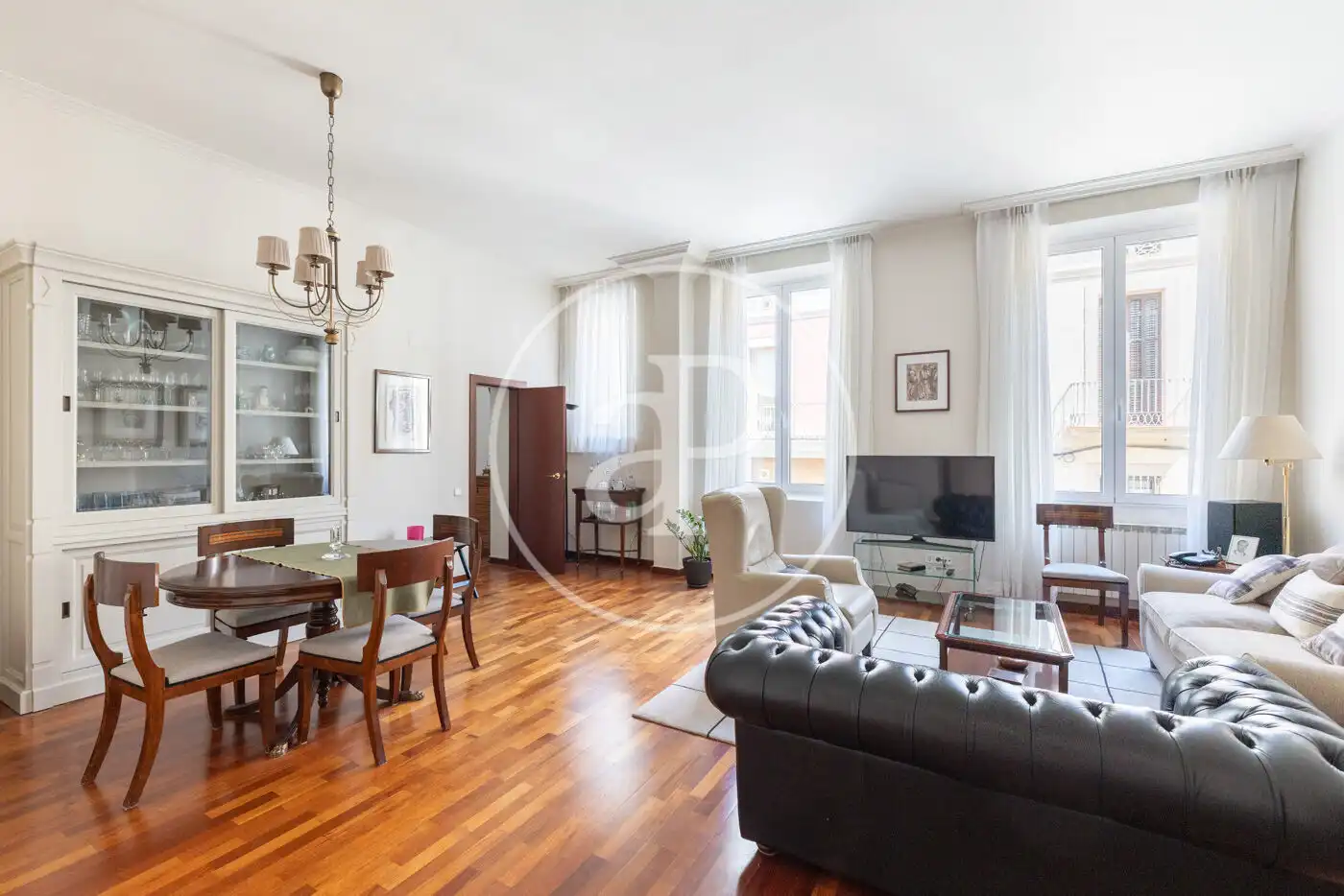 Sala de estar de Piso en venta en  Barcelona Capital con Calefacción y Terraza