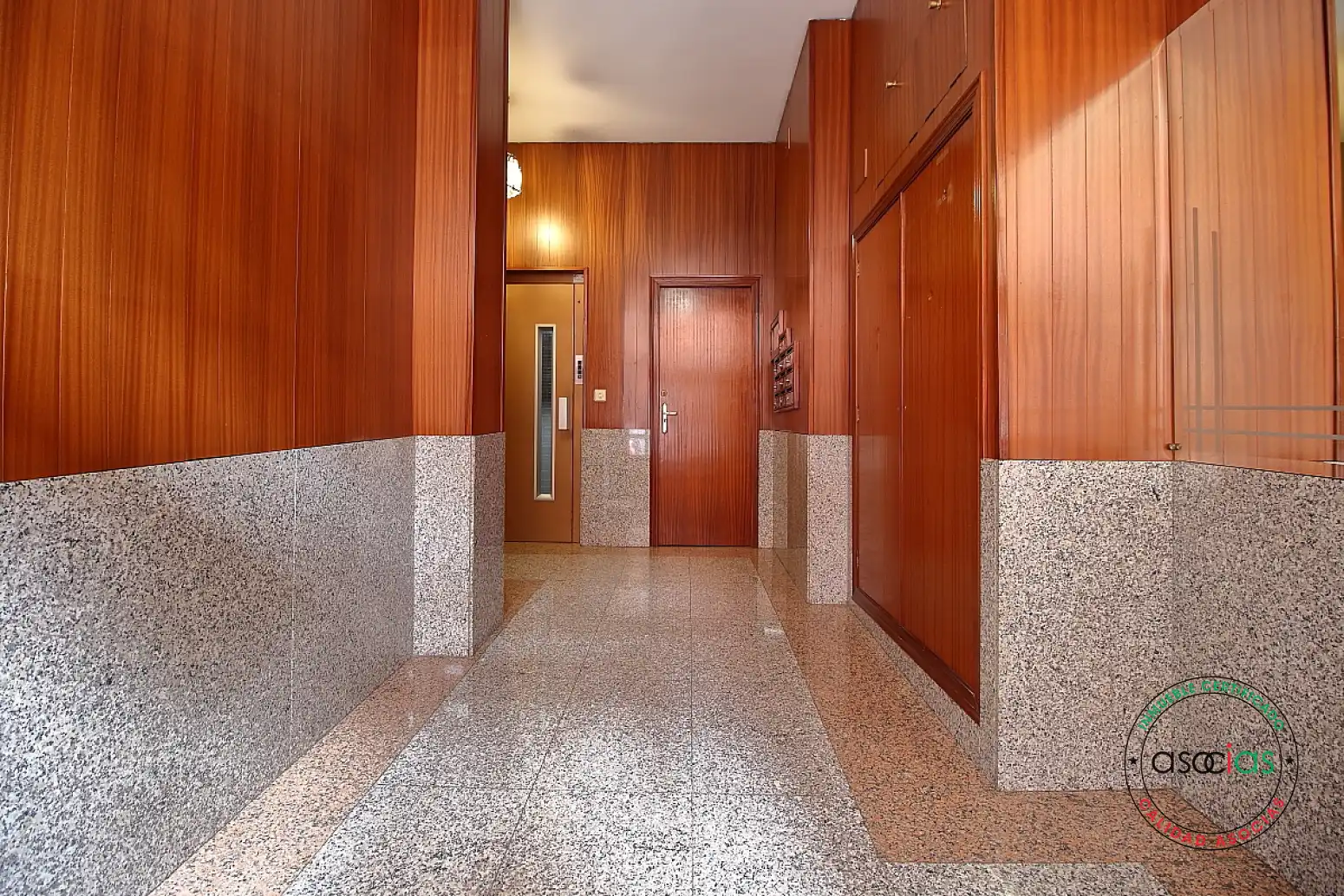 Piso en venta en Gijón  con Calefacción, Parquet y Trastero
