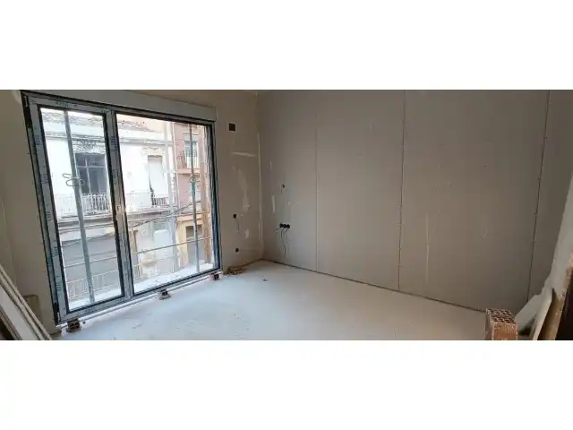 Dormitori de Casa o xalet en venda en Burjassot amb Jardí privat i Terrassa
