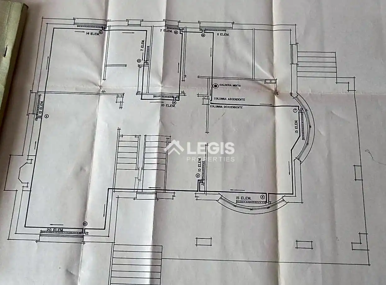 Casa o xalet en venda en Valdés - Luarca amb Calefacció, Jardí privat i Terrassa