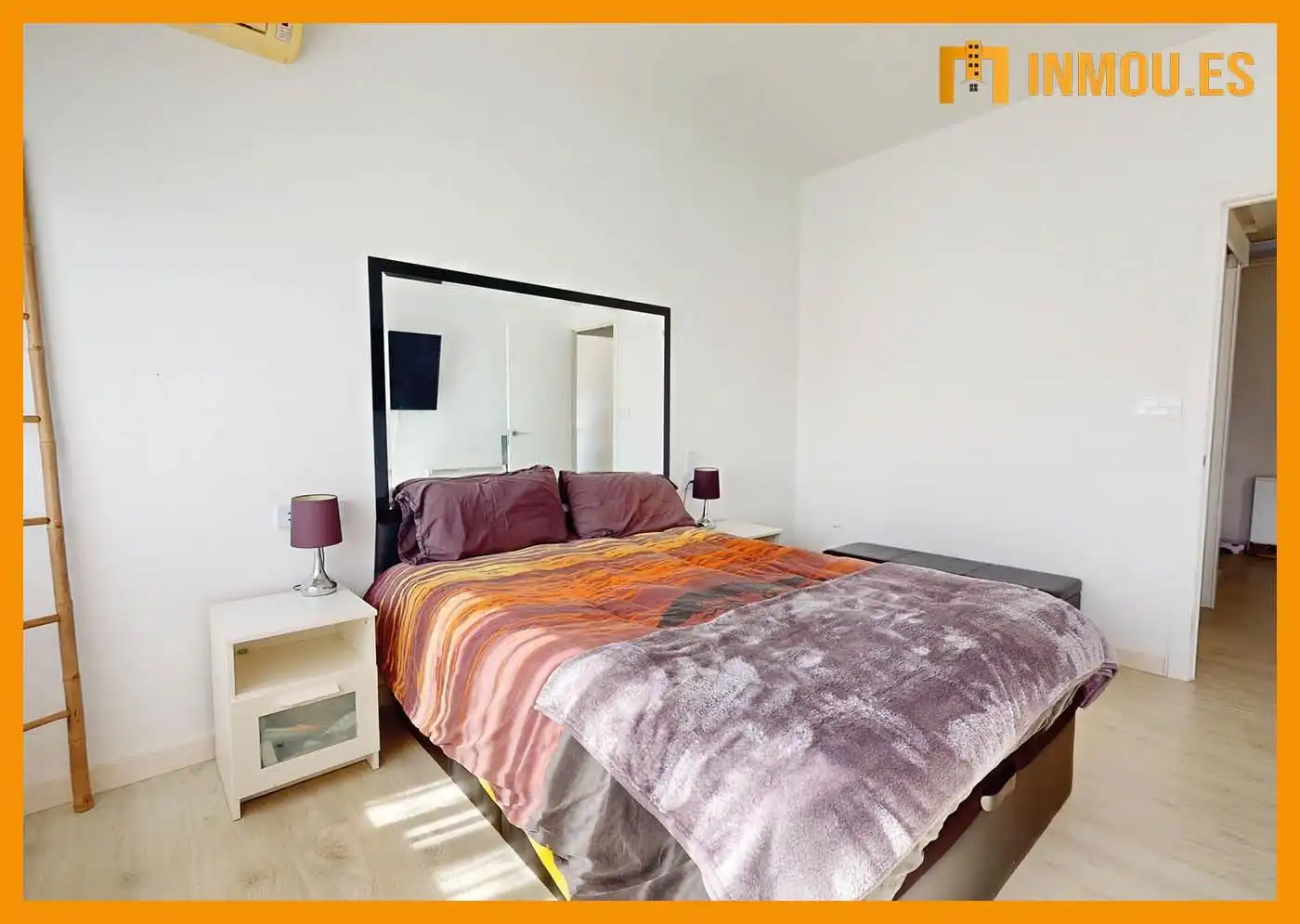 Bedroom of Flat for sale in Ourense Capital   with Air Conditioner, Heating and Parquet flooring