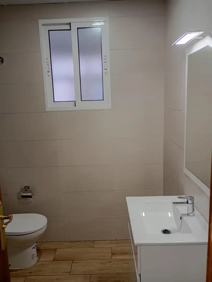 Bany de Pis de lloguer en Cartagena