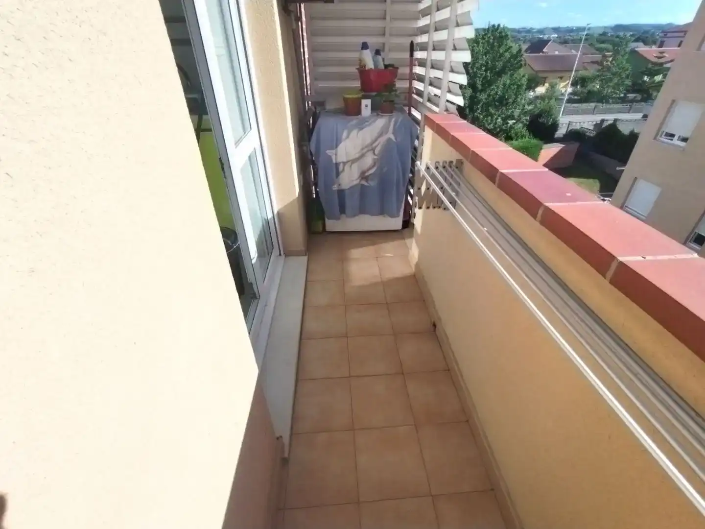 Terrassa de Pis en venda en Santa Cruz de Bezana amb Piscina i Balcó