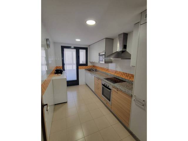 Piso en Venta en Ensanche - Río Júcar