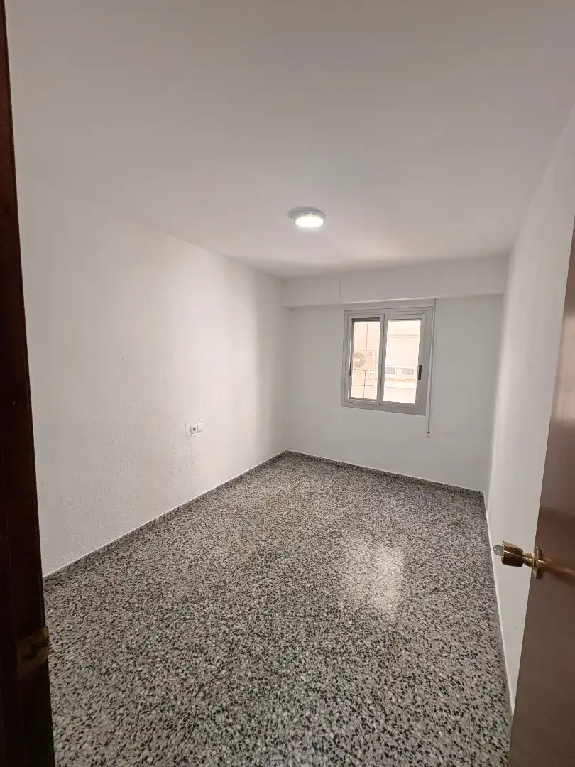 Bedroom of Flat for rent in Gandia  with Furnished, Oven and Washing machine