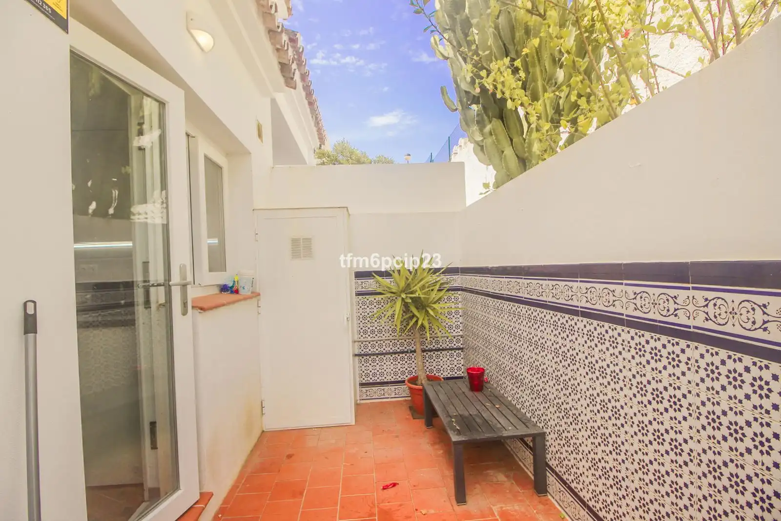 Terrassa de Casa adosada en venda en Manilva amb Aire condicionat, Traster i Moblat