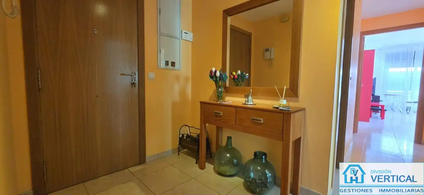 Planta baja de alquiler en Paterna con Aire acondicionado, Calefacción y Terraza