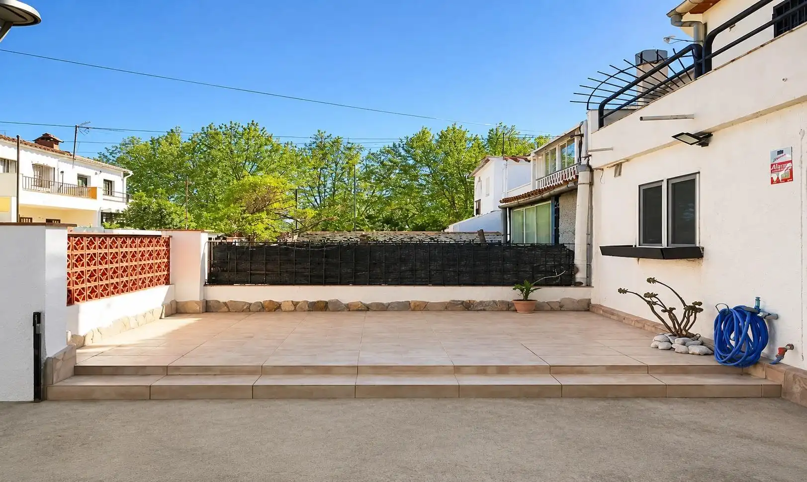 Mini appartamento con terrazza in vendita a PUIGMAL D' 5
