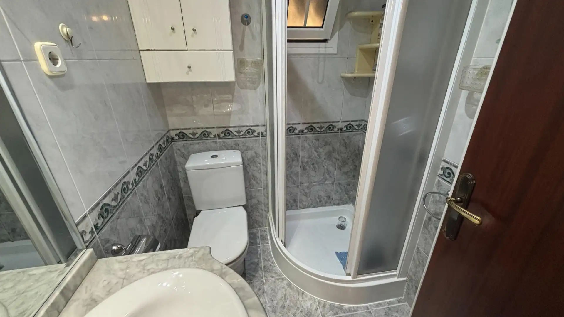 Baño de Piso en venta en Barcelona con Aire acondicionado, Amueblado y Balcón
