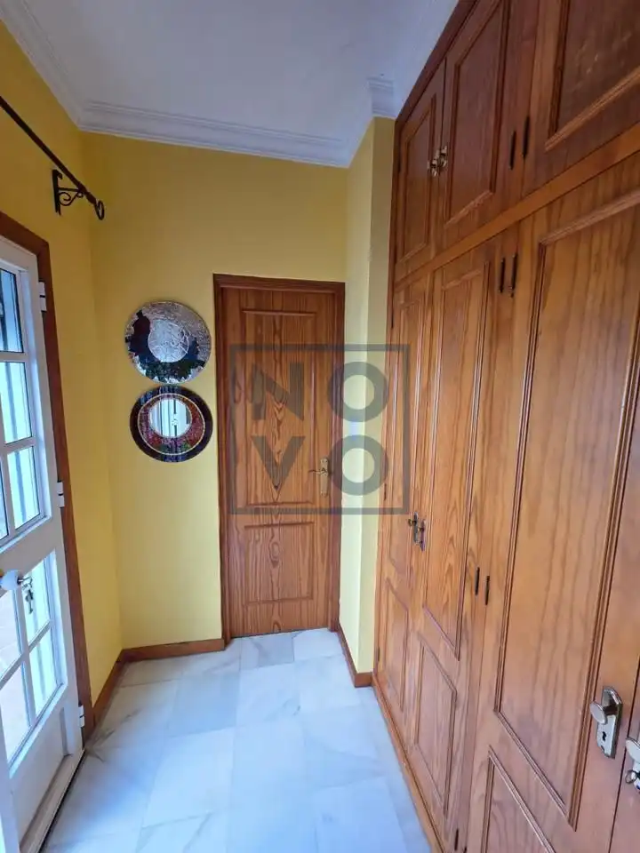 Houses for sale in Lebrija  with Terrace and Furnished