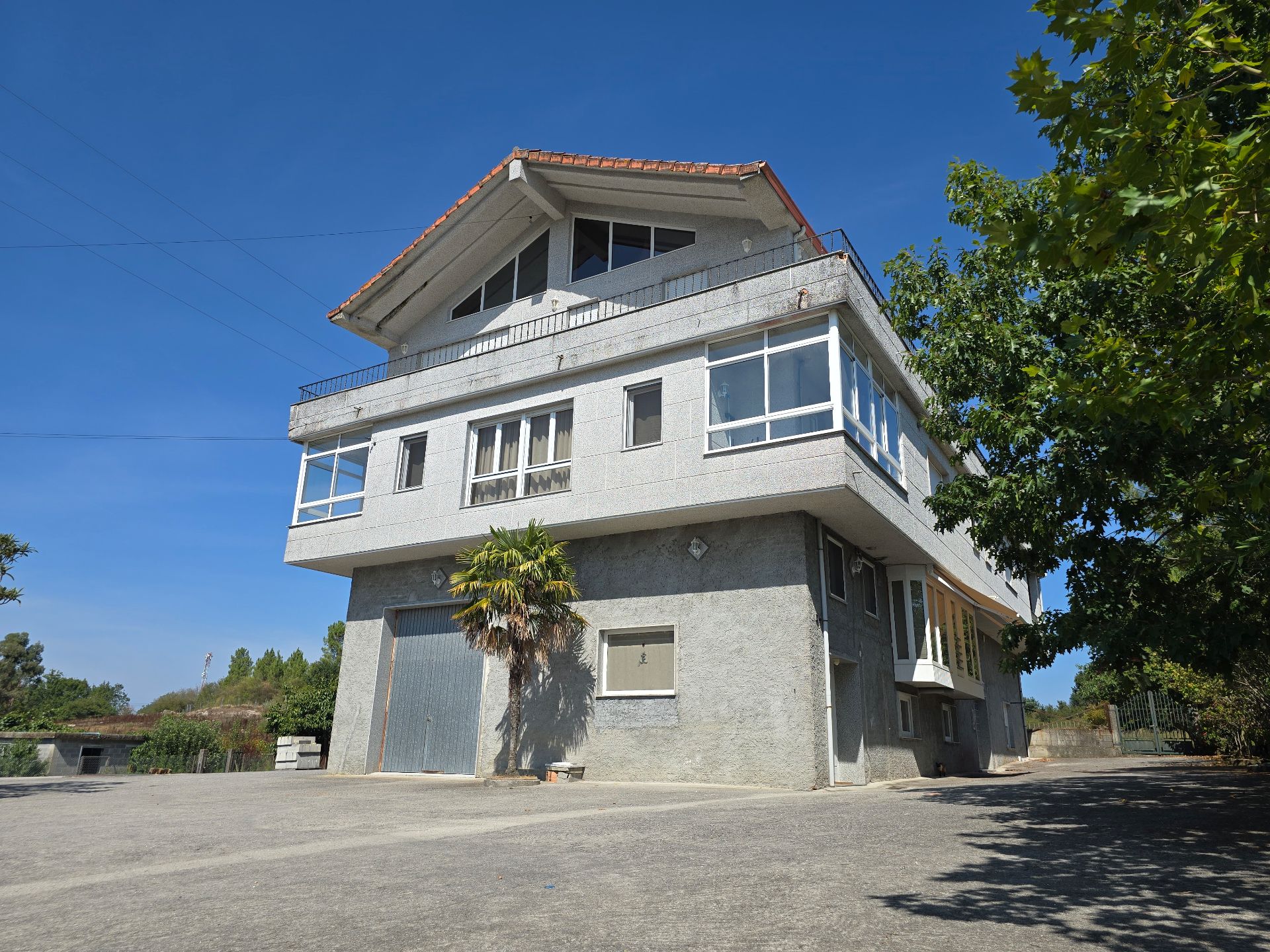 Vista exterior de Edifici en venda en Amoeiro