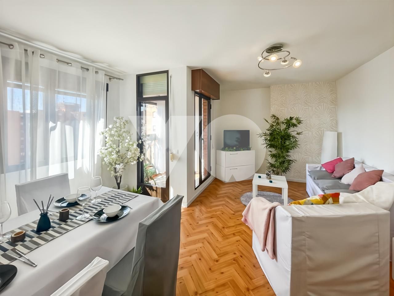 Sala d'estar de Pis en venda en  Madrid Capital amb Aire condicionat, Calefacció i Terrassa