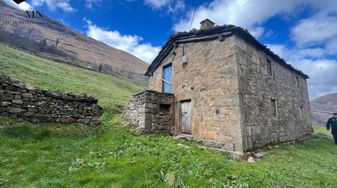 Foto 4 de Finca rústica en venta en Vega de Pas, Cantabria
