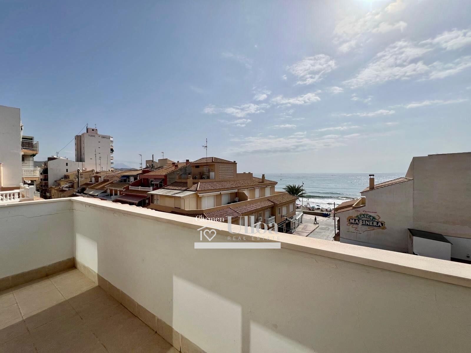 Exterior view of Duplex for sale in El Campello  with Terrace, Storage room and Balcony