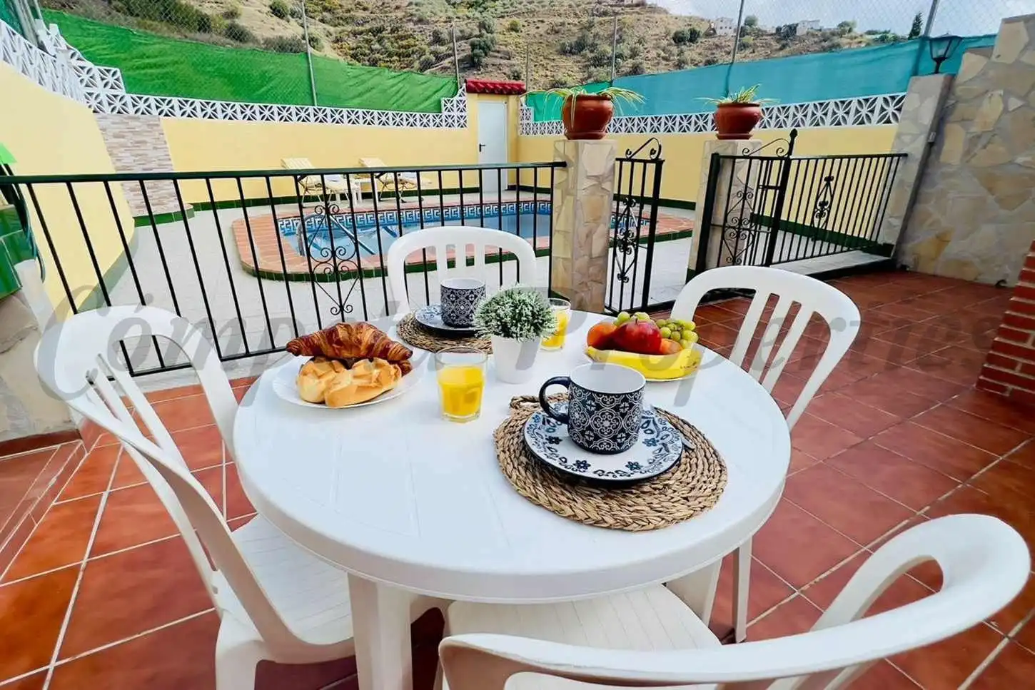 Casa con piscina in vendita a Torrox Pueblo