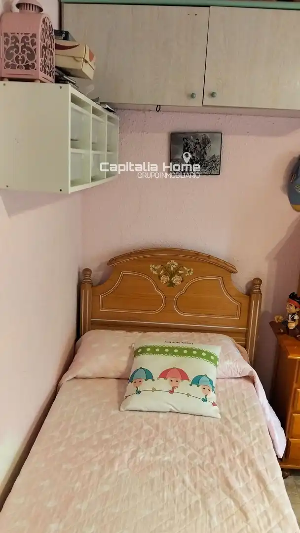 Habitación de Piso en venta en Alicante / Alacant con Aire acondicionado, Calefacción y Amueblado