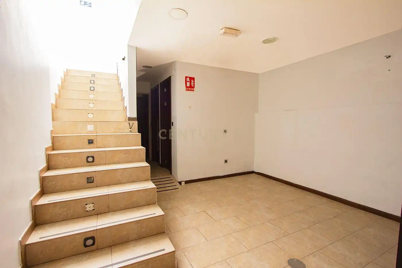 Local comercial de lloguer a MONJITAS 5, imagen 4