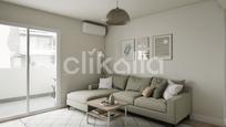 Living room of Flat for sale in  Madrid Capital  with Air Conditioner and Terrace