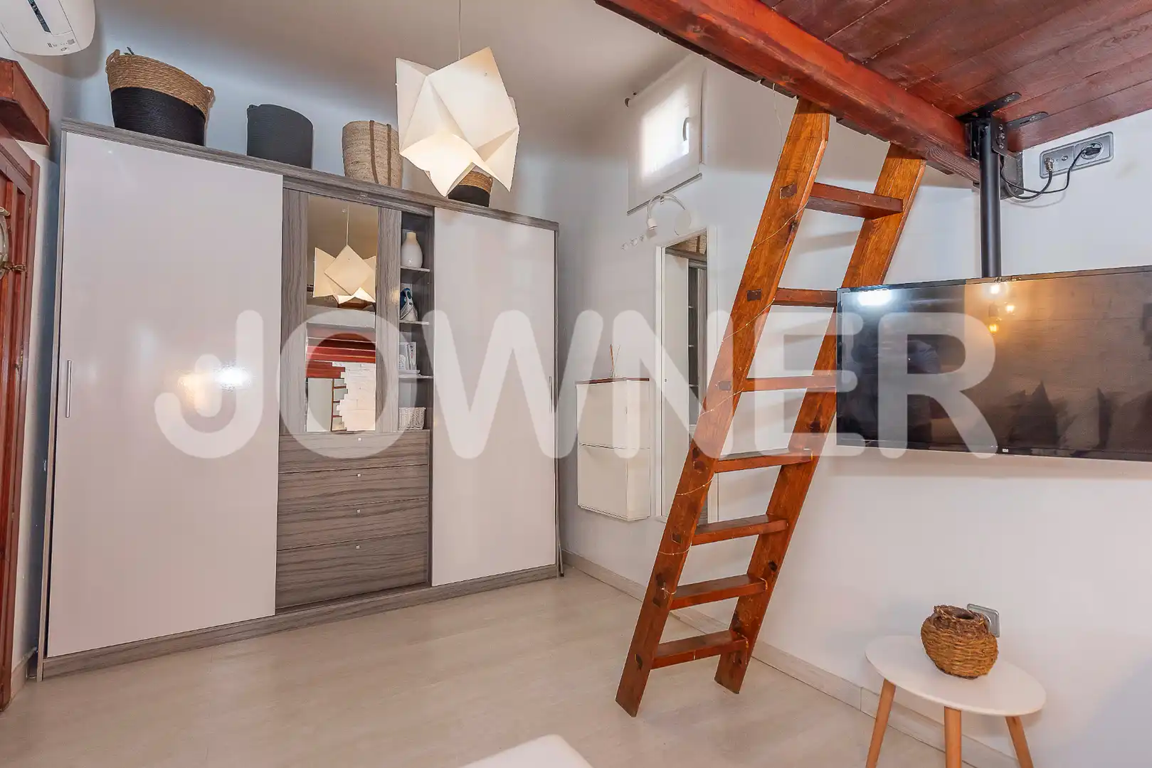 Flat for rent in Madrid  with Air Conditioner, Heating and Furnished