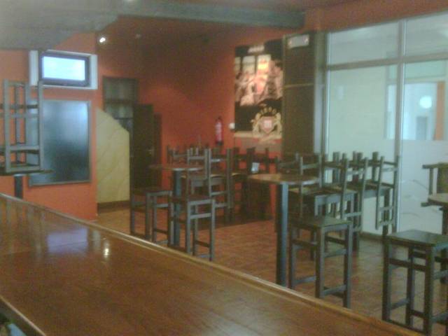 Local comercial en Alquiler en Centro Comercial Monte Balado, -1 en Brión