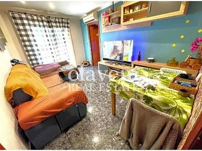 Living room of Flat for sale in  Barcelona Capital  with Balcony