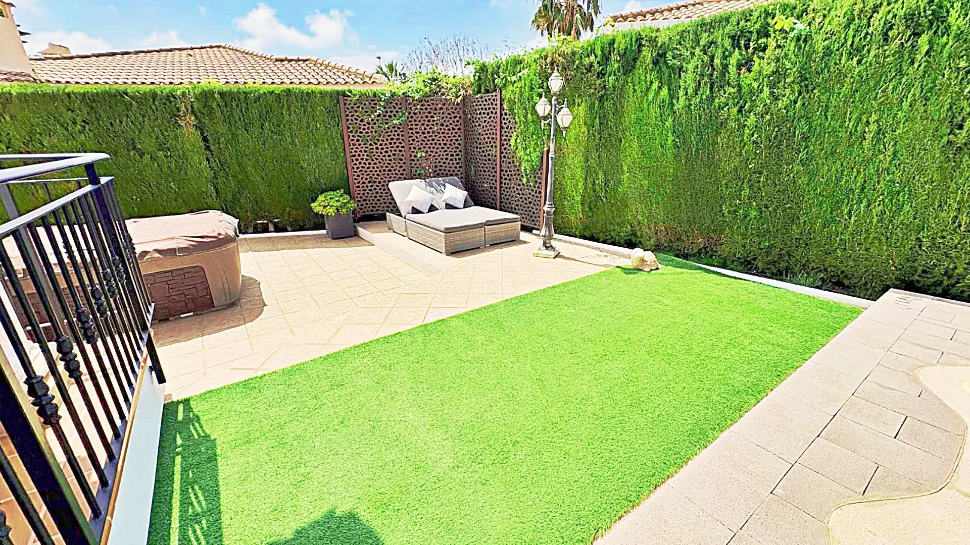Detached house with pool for sale in carrer del Vespre, imagen 5