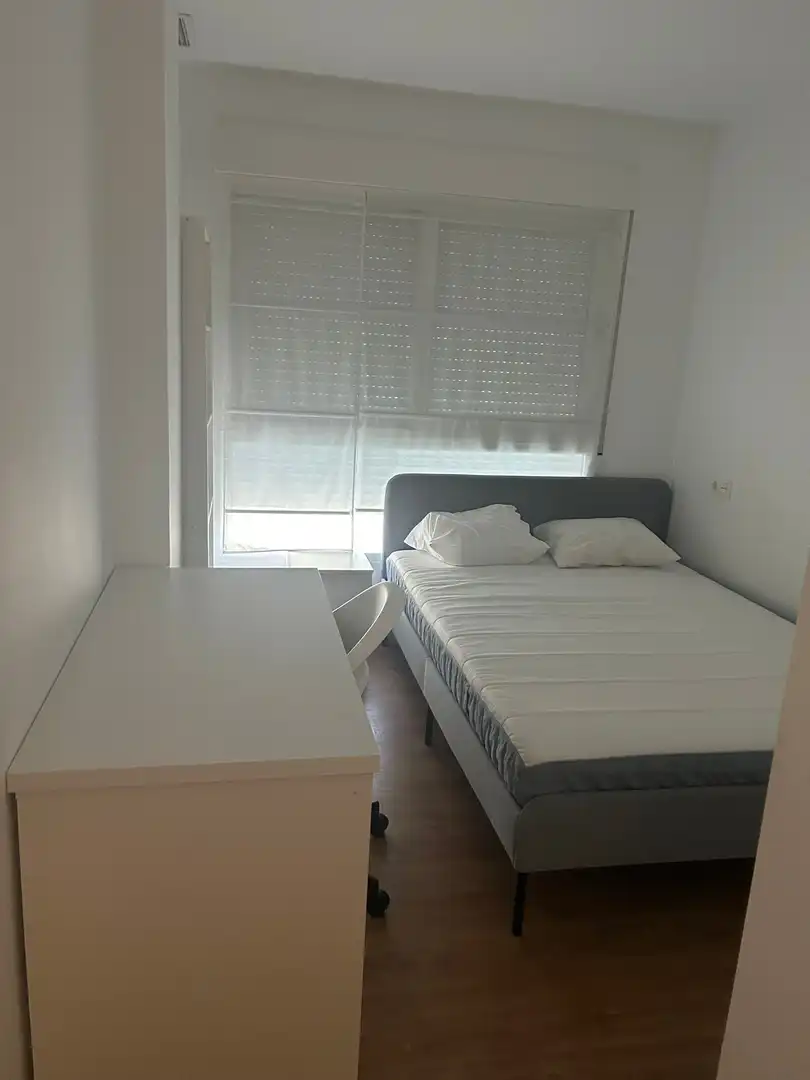 Flat for rent in Avenida de los Pinos, Santa María de Gracia