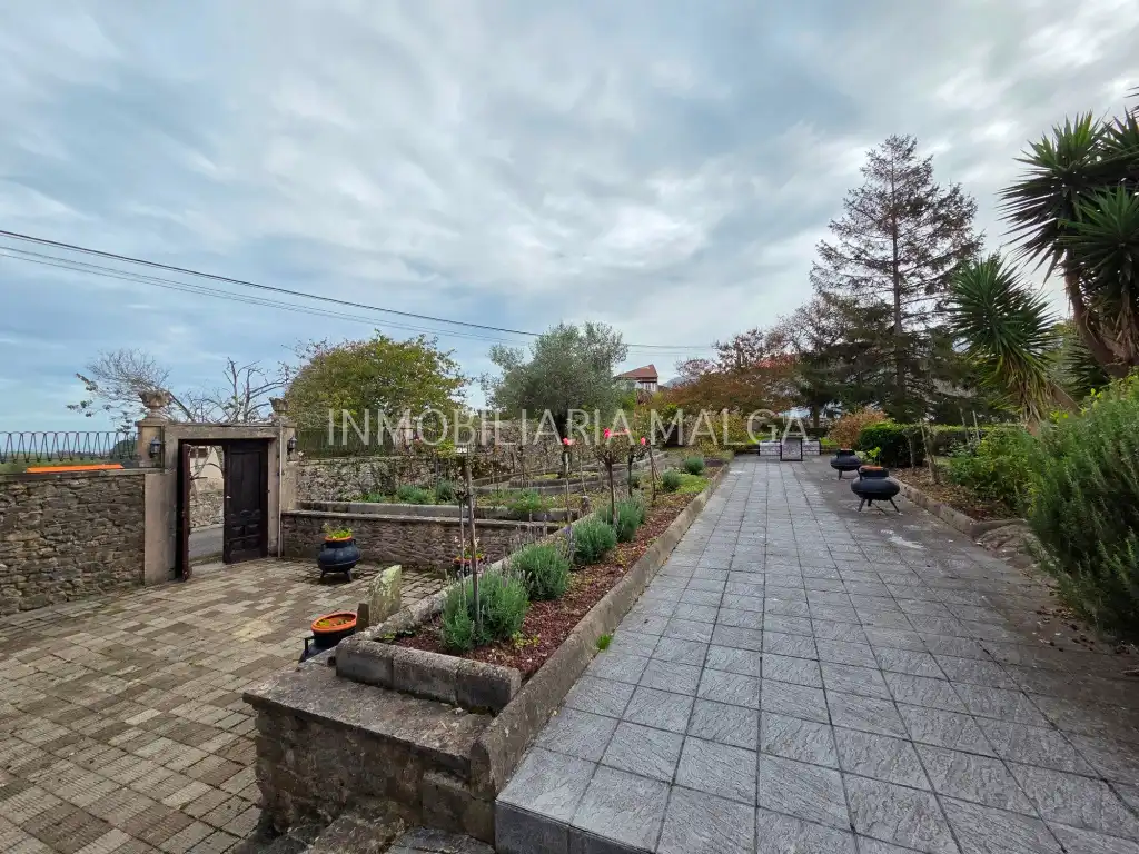 Vista exterior de Casa o chalet en venta en Caravia, Asturias
